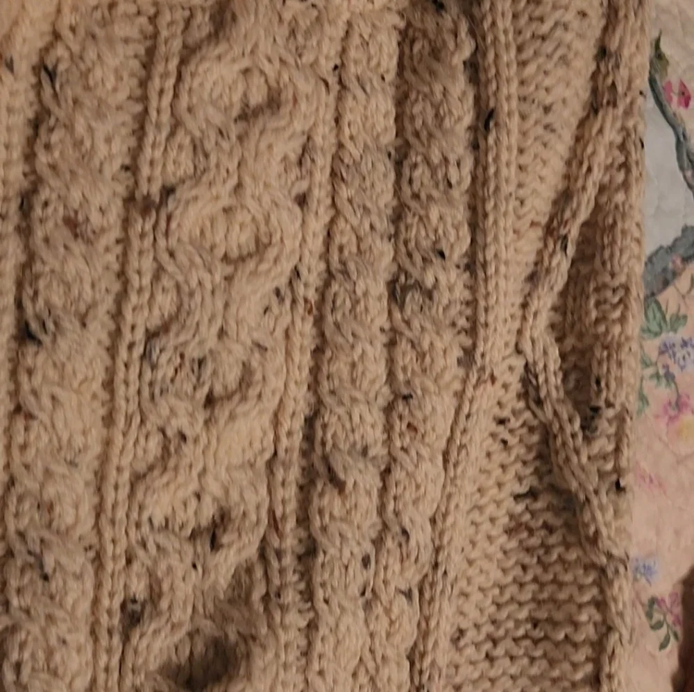 Callan Wool Sweater NWOT - Picture 16 of 16